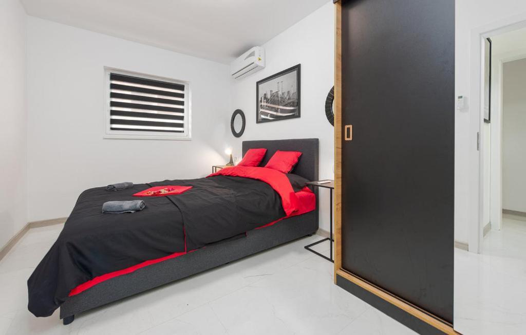 Luxurioeses Penthouse Welle Mit Whirlpool, Grill Und Meerblick 维尔 外观 照片